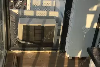 Остекление балкона панорамными окнами