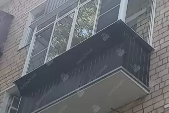 Остекление и отделка балкона