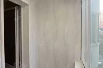 Отделка балкона с утеплением в многоквартирном доме