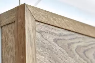 Отделка балкона ламинатом с утеплением и остеклением Рехау 