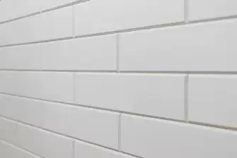 Отделка стеновым паркетом лоджии 3 метра