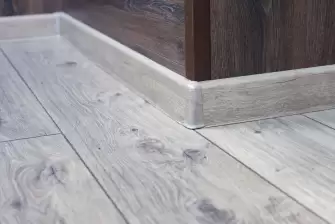 Объединение эркерной лоджии с комнатой