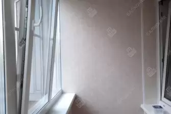 Остекление и отделка балкона Лодочка