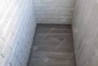 Отделка и остекление Г-образного балкона