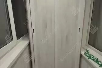 Отделка стен и потолка ПВХ панелями