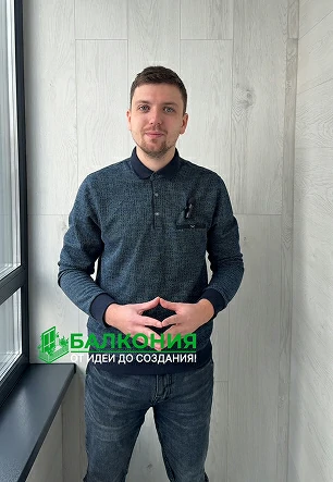 Тёплый балкон с сохранением фасада: Г-образное остекление и дизайн